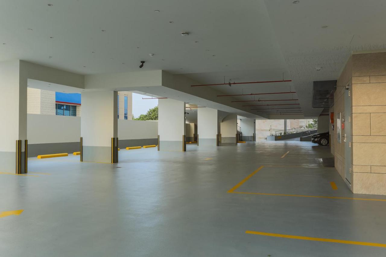 Comfort Hotel Jeddah King Road Exterior photo