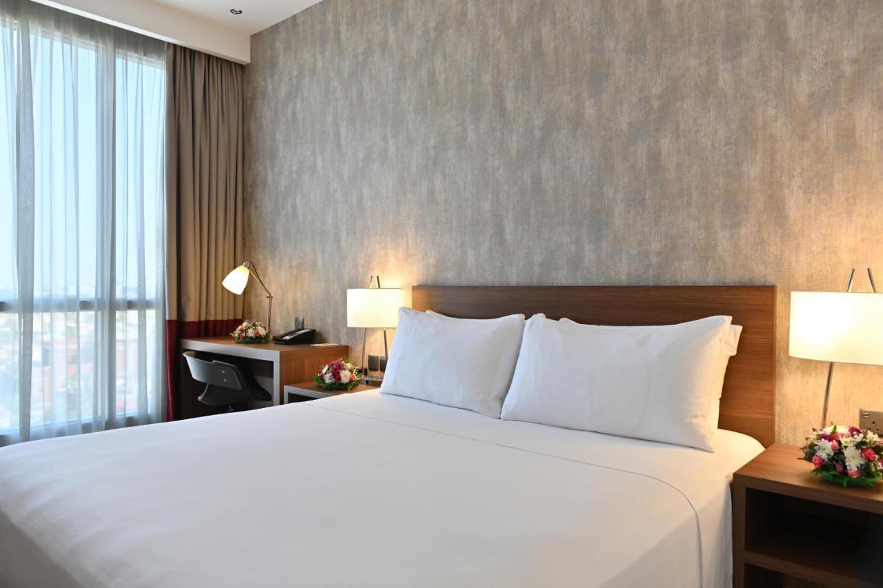Comfort Hotel Jeddah King Road Exterior photo